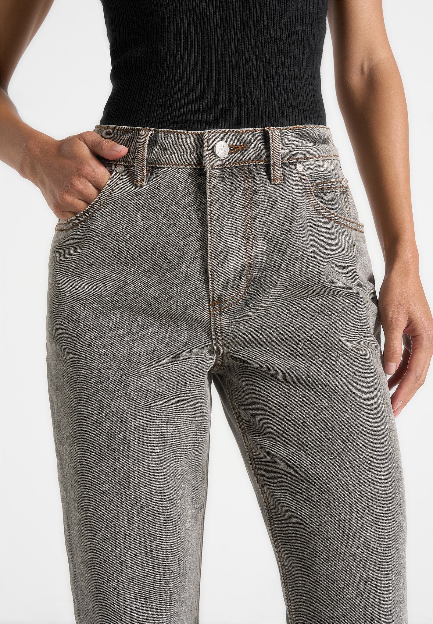 Abbie - Stacked Fit And Flare Jeans - Light Grey - Image 5