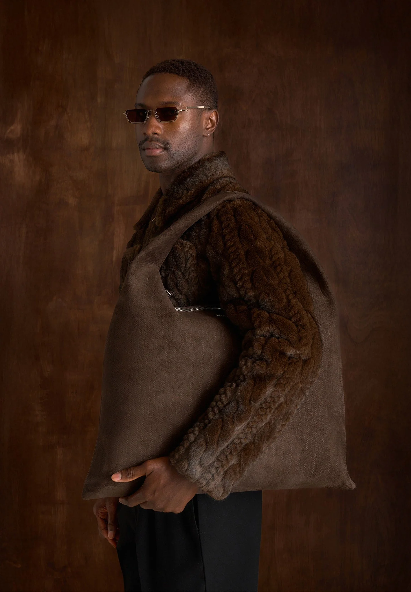 David - Plush Cable Embossed Jacket - Brown - Image 7