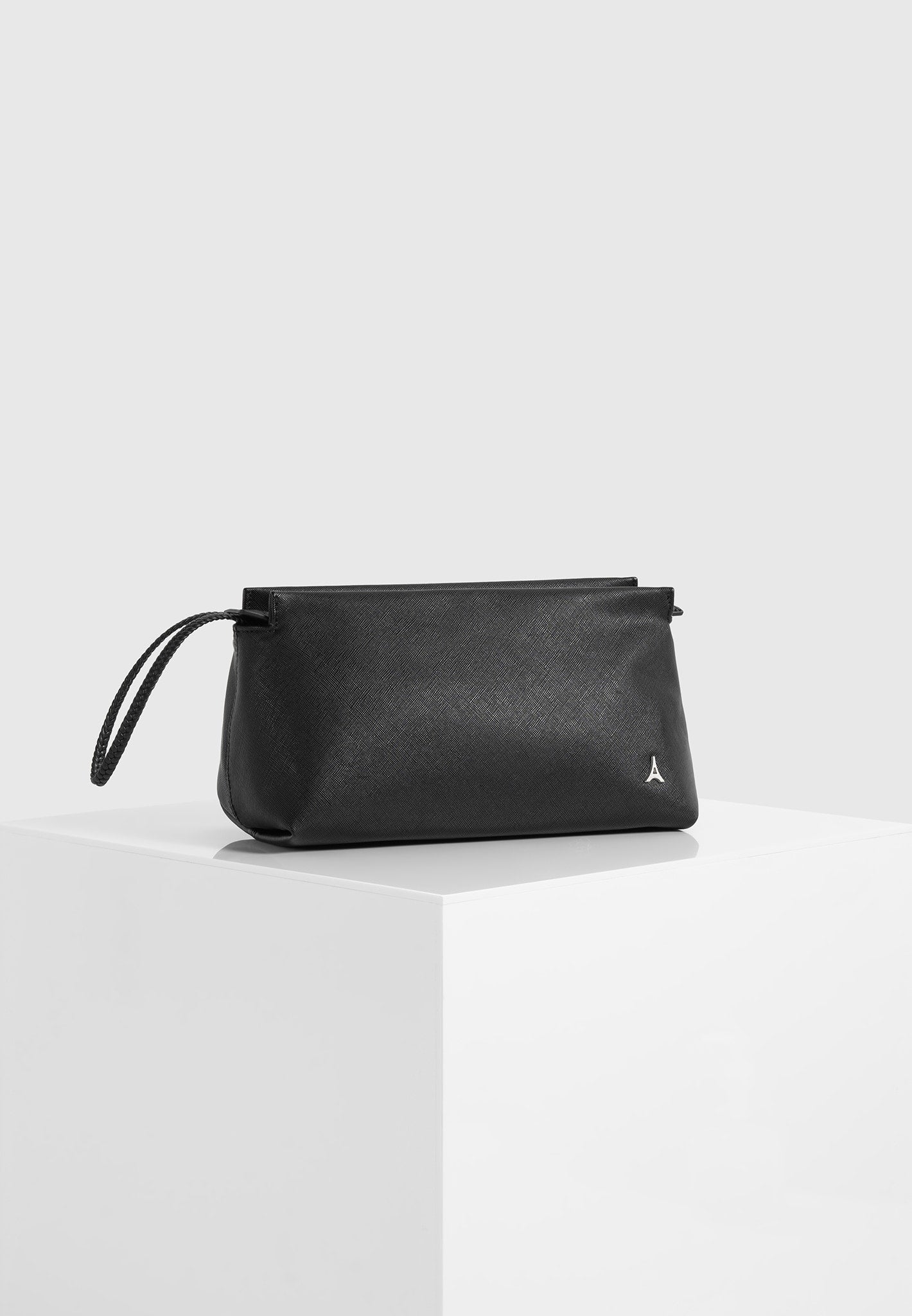 Jessy - Textured Leather Washbag - Black - Image 5
