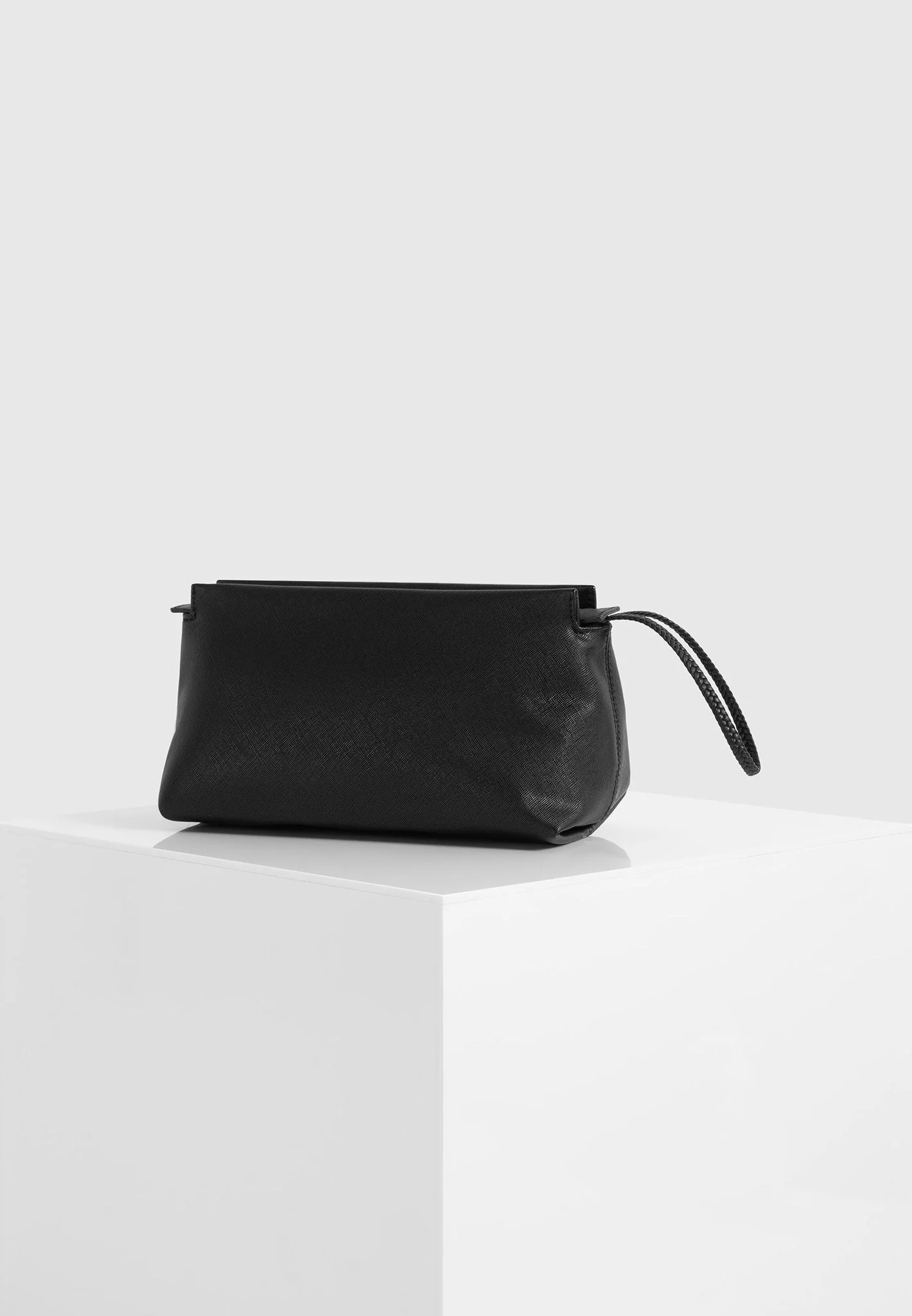 Jessy - Textured Leather Washbag - Black - Image 7