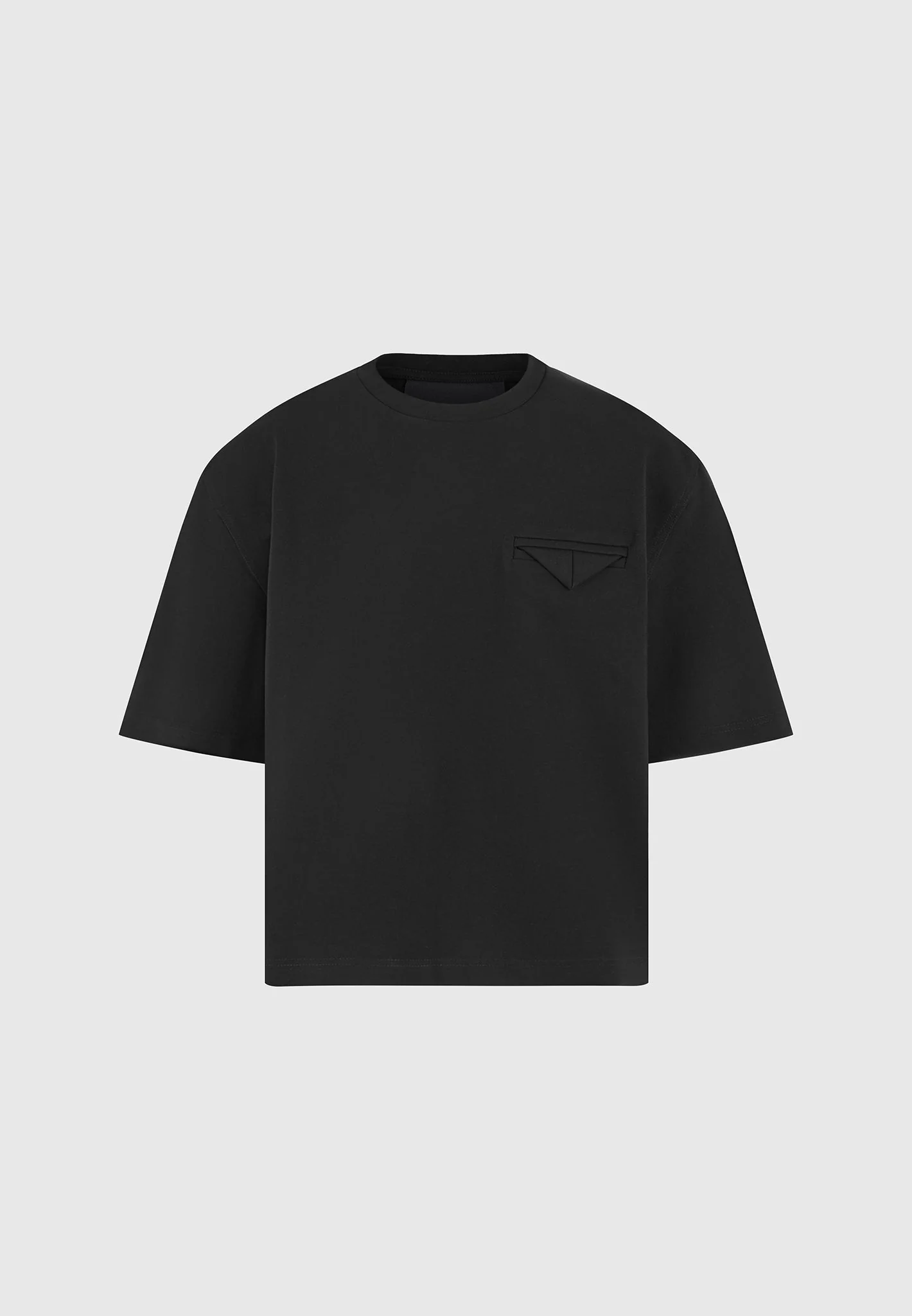 Leon - Boxy Cropped T-Shirt - Black - Image 5