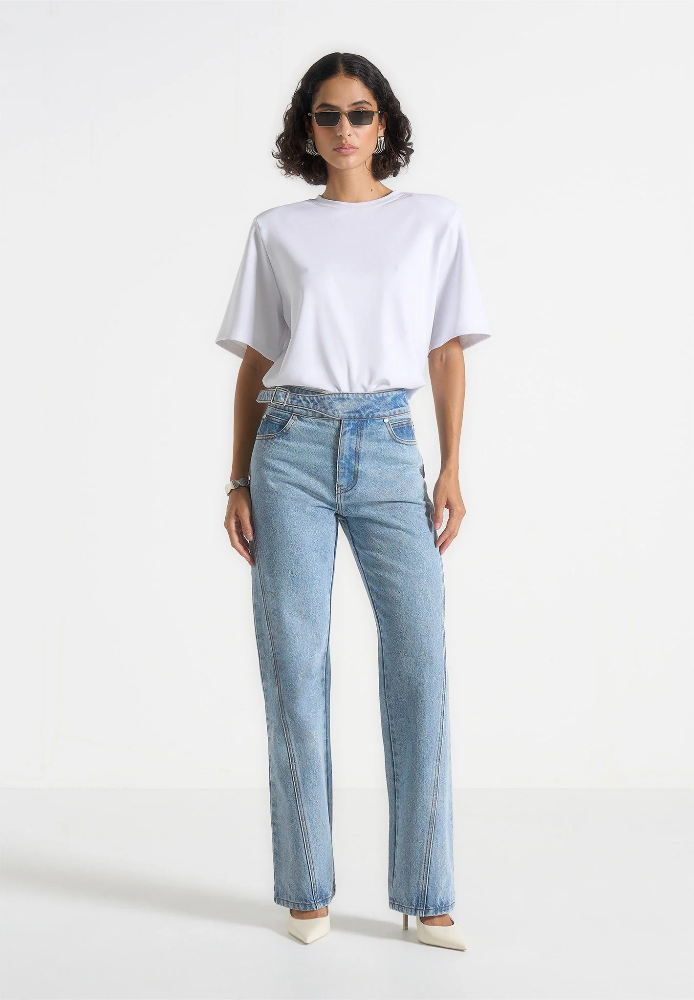 Loane - Twist Leg Boyfriend Jeans With Waist Adjuster - Mid Blue - Image 3