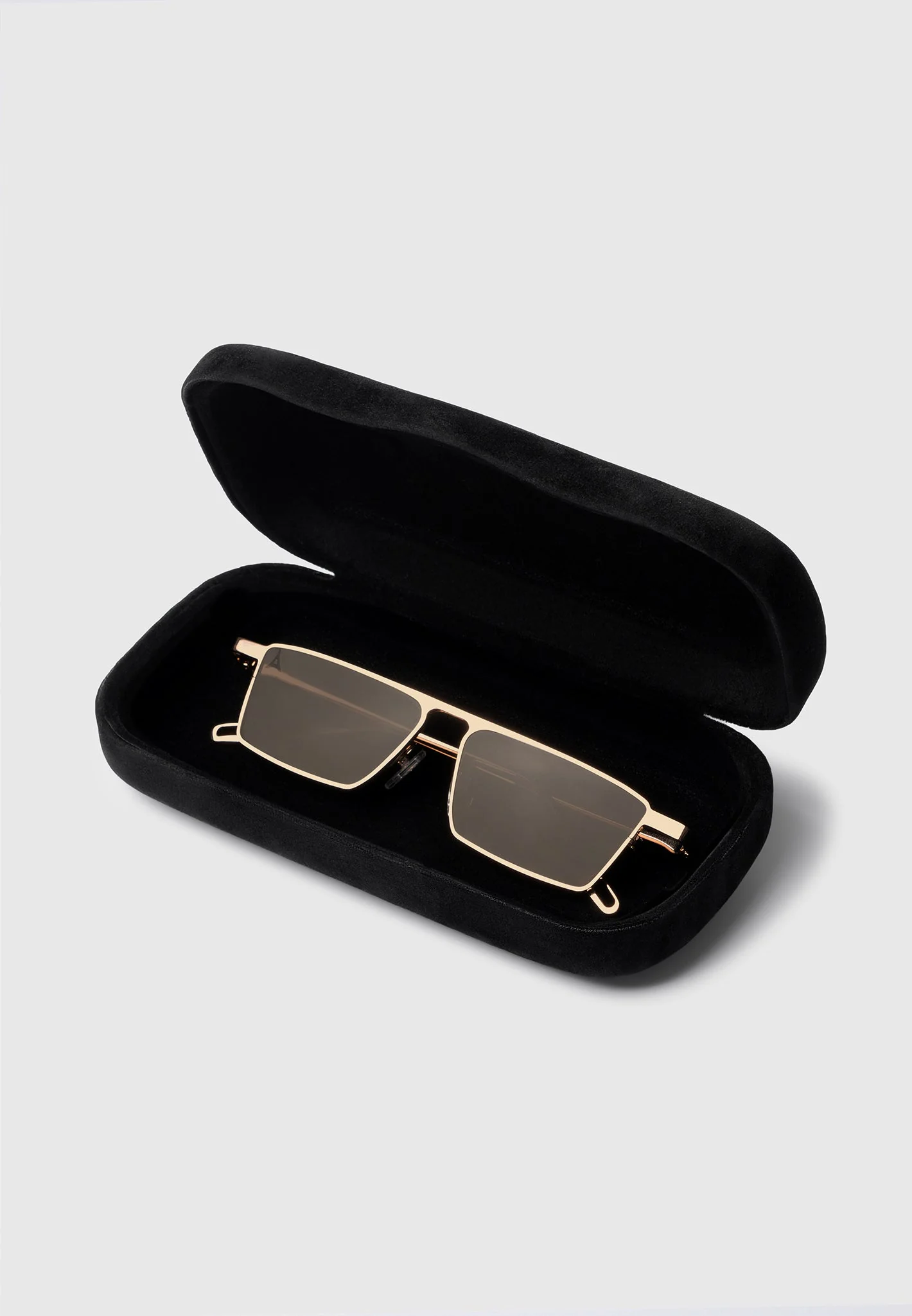 Palais - Aviator Sunglasses - Gold - Image 4