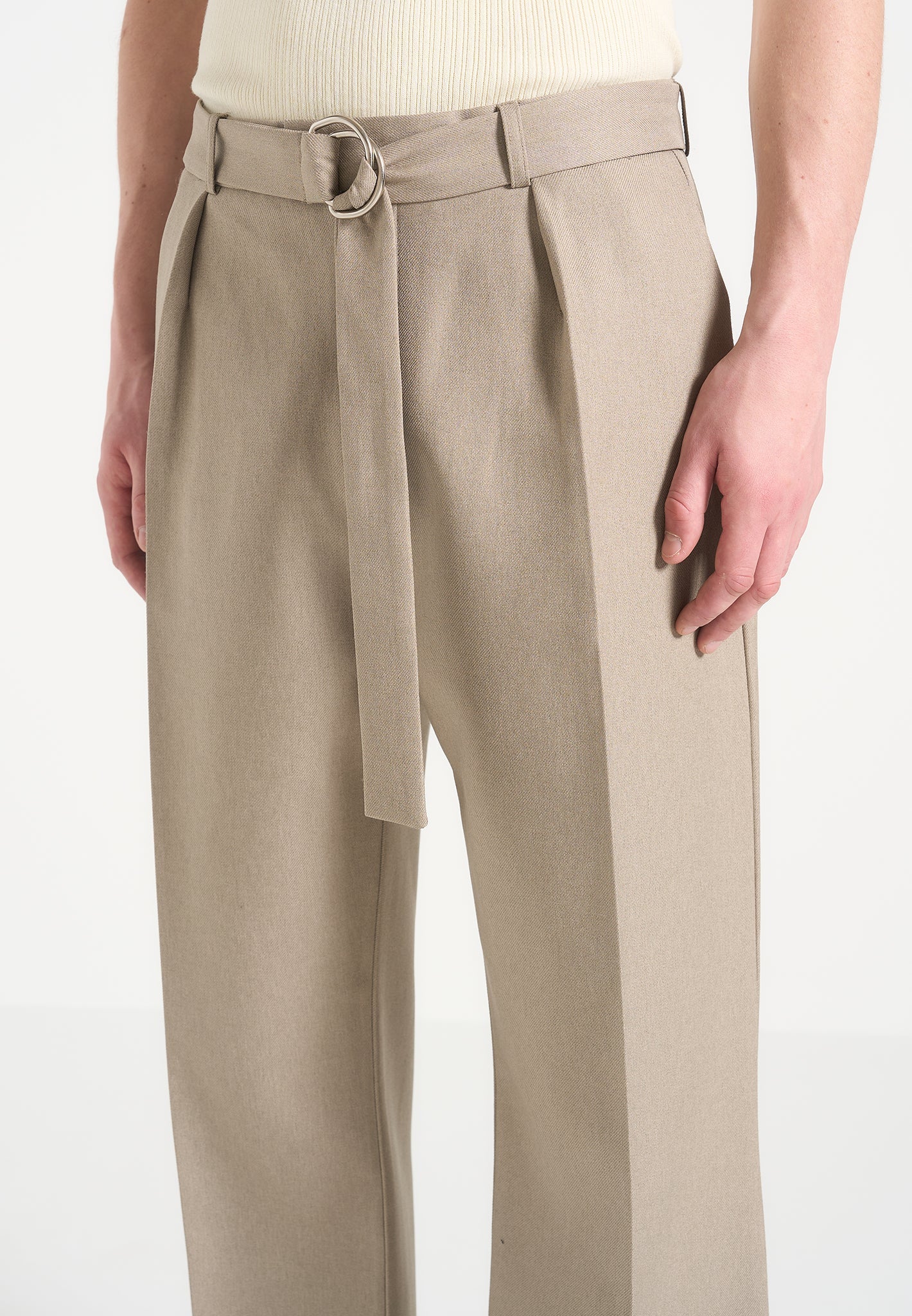 Louis - Relaxed Fit Belted Tailored Trousers - Beige - Image 9